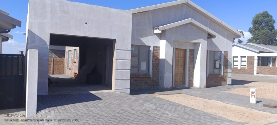3 Bedroom Property for Sale in Albertinia Western Cape